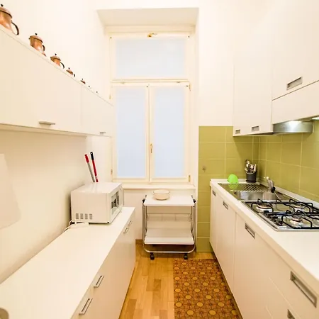 アパート Mercato Vecchio トリエステ